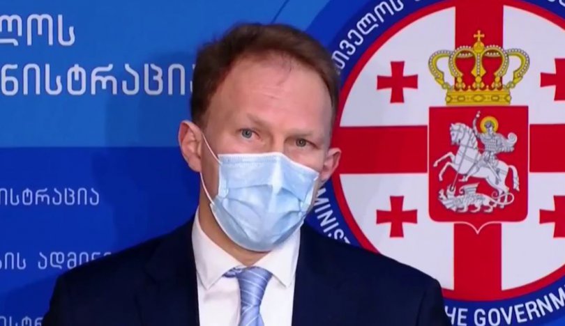 ფხაკაძე: ვფიქრობთ, რომ 2 კვირაში დარჩენილი შეზღუდვები თანდათანობით გაუქმდება