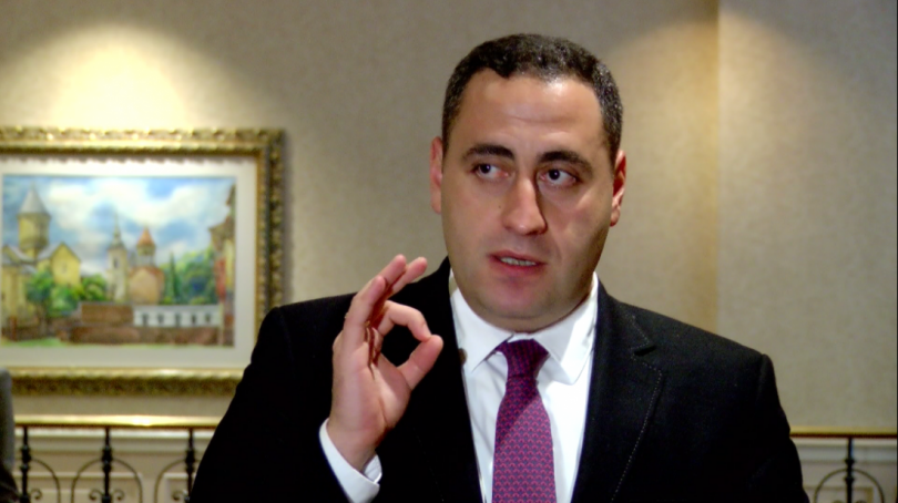 ვაშაძე: კალაძეს თავისი არჩევნებისთვის მისცეს შესაძლებლობა, ავტობუსებიდან დიდი ფული მოეტეხა