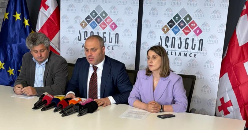 2026/05/15/ynben3k4ciqx4ig.jpg