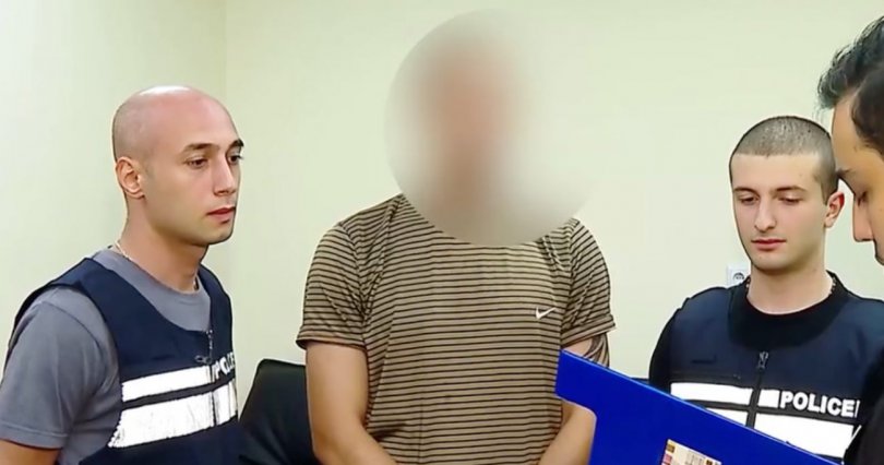 2026/08/20/4j452h6cbc84037.jpg